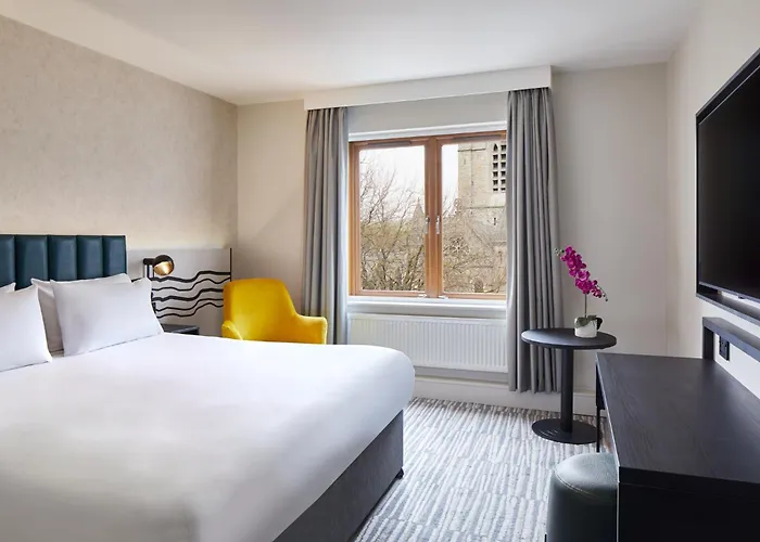 Leonardo Hotel Dublin Christchurch - Formerly Jurys Inn